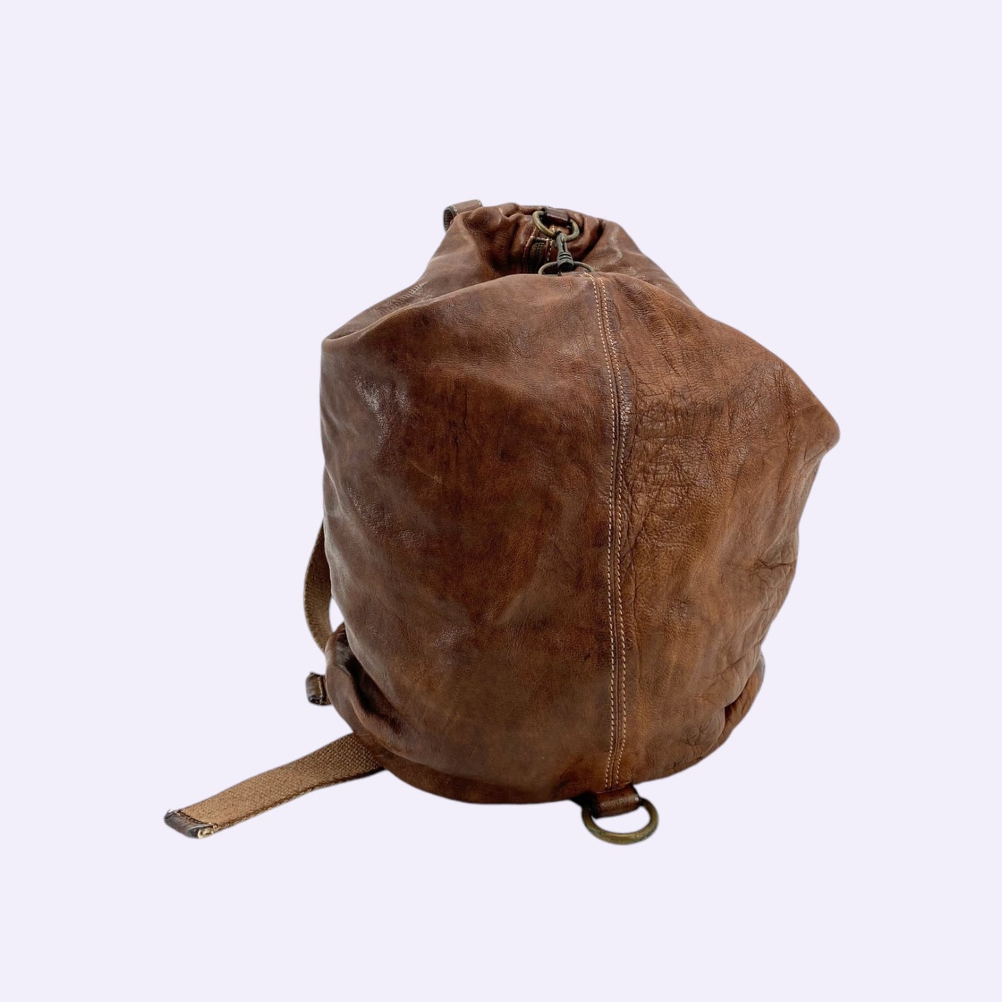 Kajal zaino in pelle tinto in capo