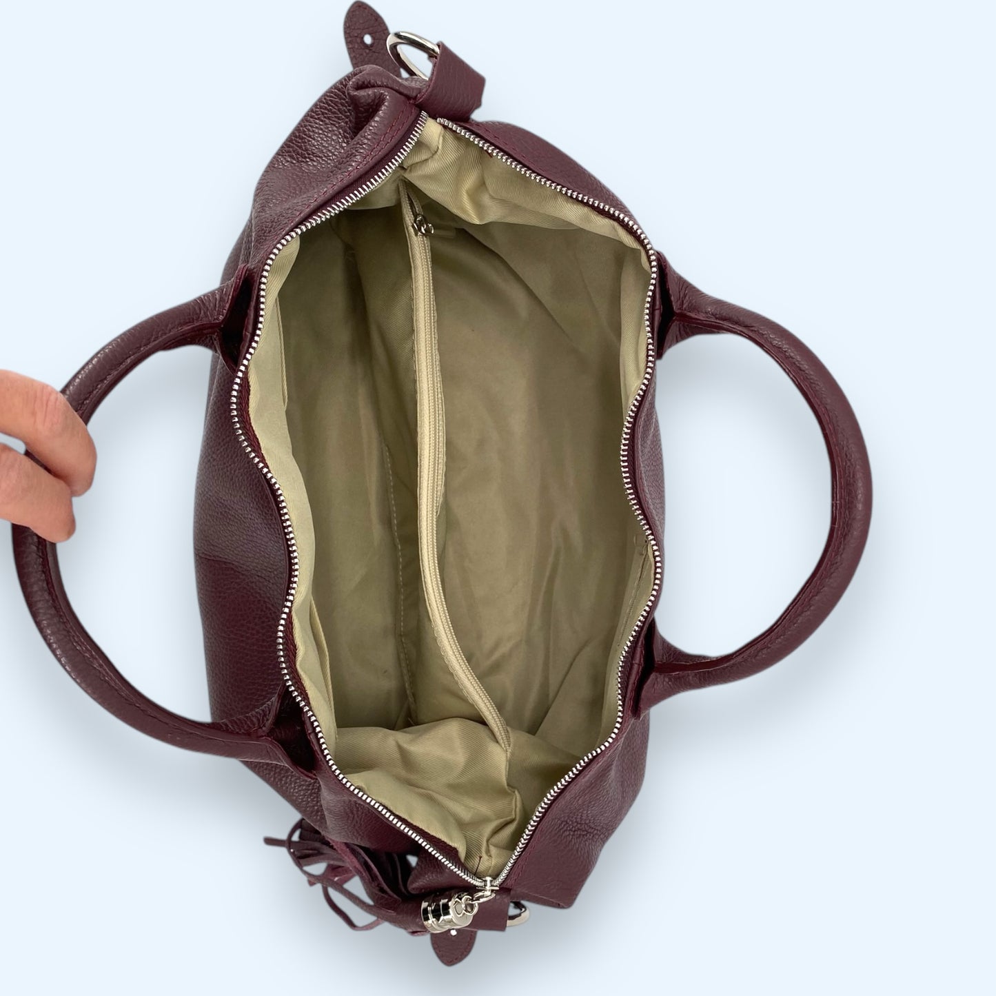 Linda Bauletto in pelle