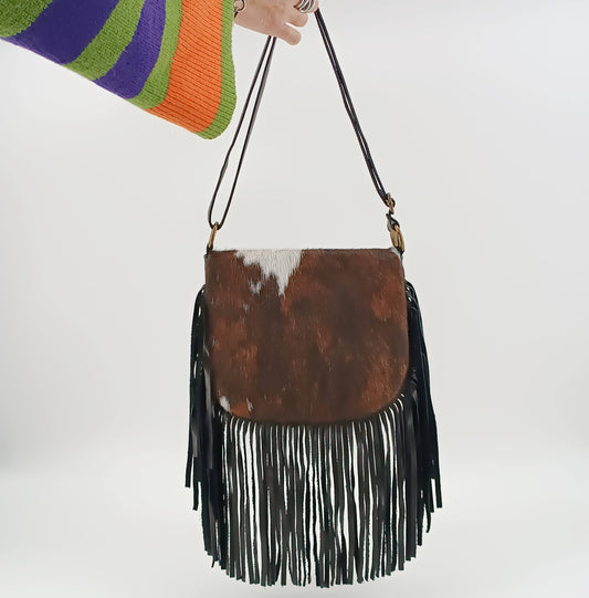 Asia borsa in pelle con cavallino e frange