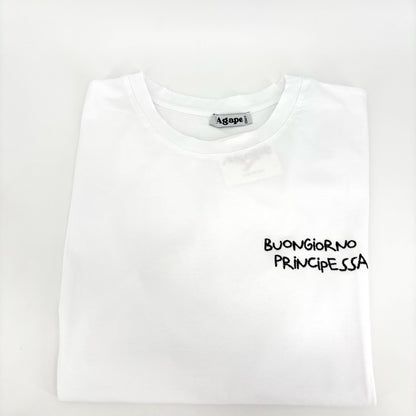 T-shirt con ricamo